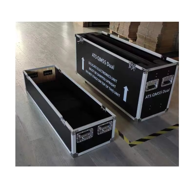 Aluminum Case 65 - حقيبة سفر مخصصة من الألومنيوم بعجلات