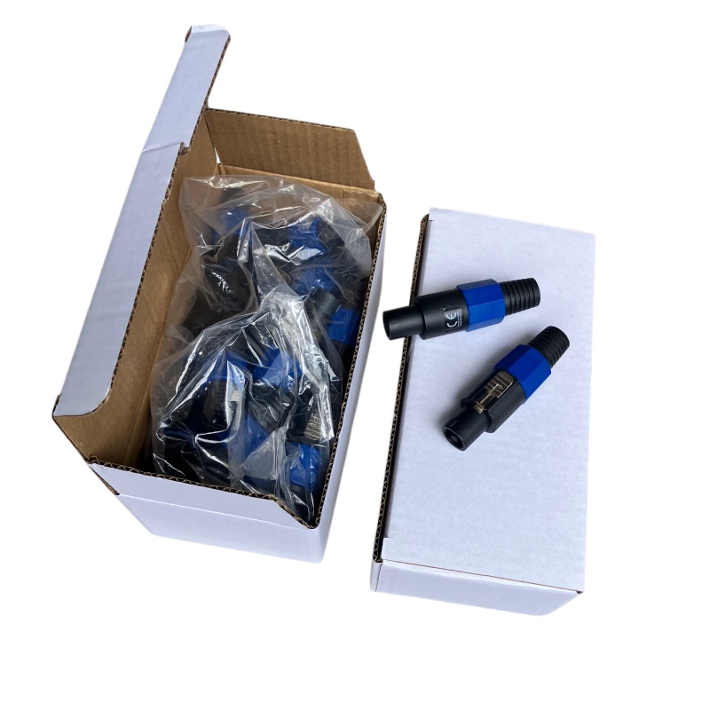 25 قابس سماعة رباعي النواة بذي - مراجعة Aviator Connector Kit وسعره