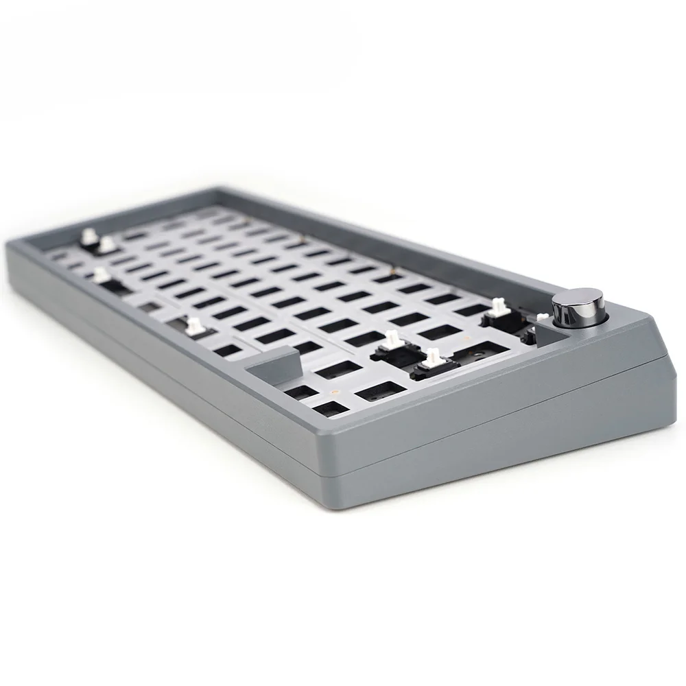 'مجموعة لوحة المفاتيح الميكاني - مراجعة Aluminum Case 65 وسعره