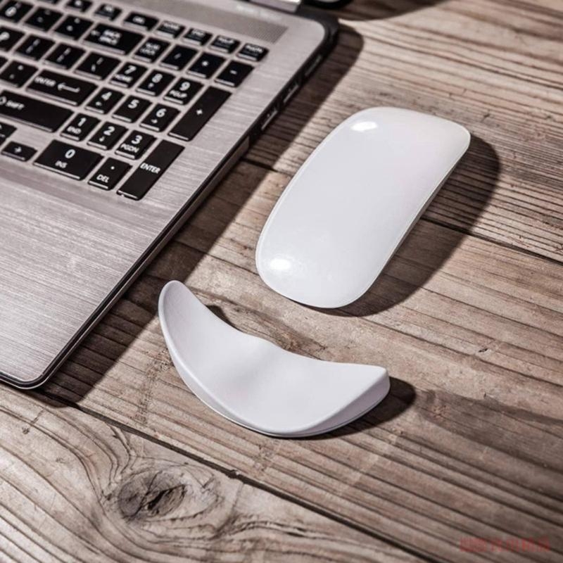 مسند معصم من السيليكون على شكل - مراجعة Gaming Keyboard Ergonomic وسعره
