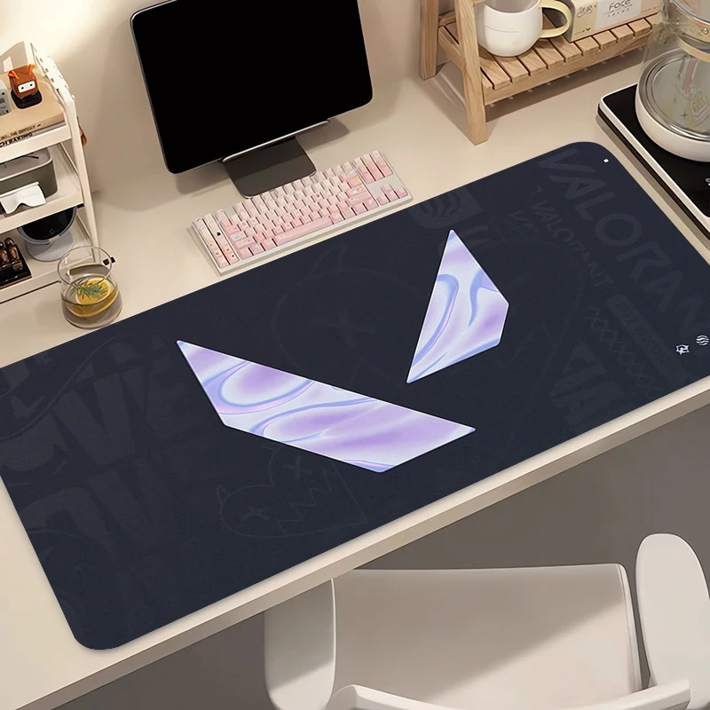 لوحة ماوس للألعاب بتصميم أنمي  - مراجعة Gaming Keyboard En Mouse وسعره
