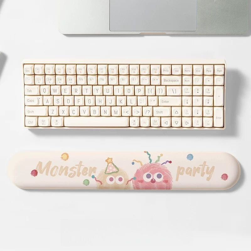 وسادة ماوس سميكة بتصميم مونستر - مراجعة Gaming Keyboard Tactile وسعره